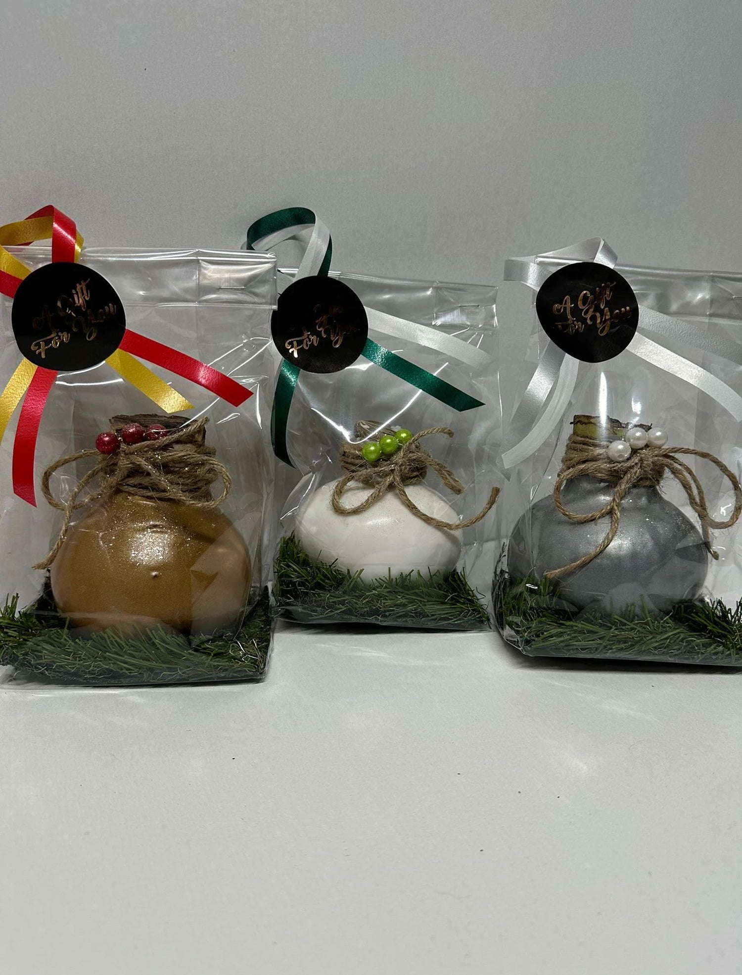 Wachsamaryllis Trio gold/silber/weiß in Geschenkbox